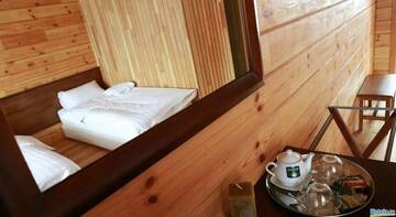 Фото номера Двухместный номер с 2 отдельными кроватями Гостиница Novik Country Club г. Владивосток 5