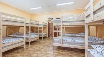 Фото номера Кровать в общей женской спальне с 12 кроватями. Гостиница Хостел Abrikos г. Владивосток 4