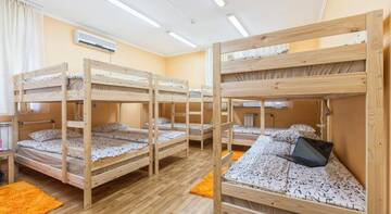 Фото номера Кровать в общей женской спальне с 12 кроватями. Гостиница Хостел Abrikos г. Владивосток 3